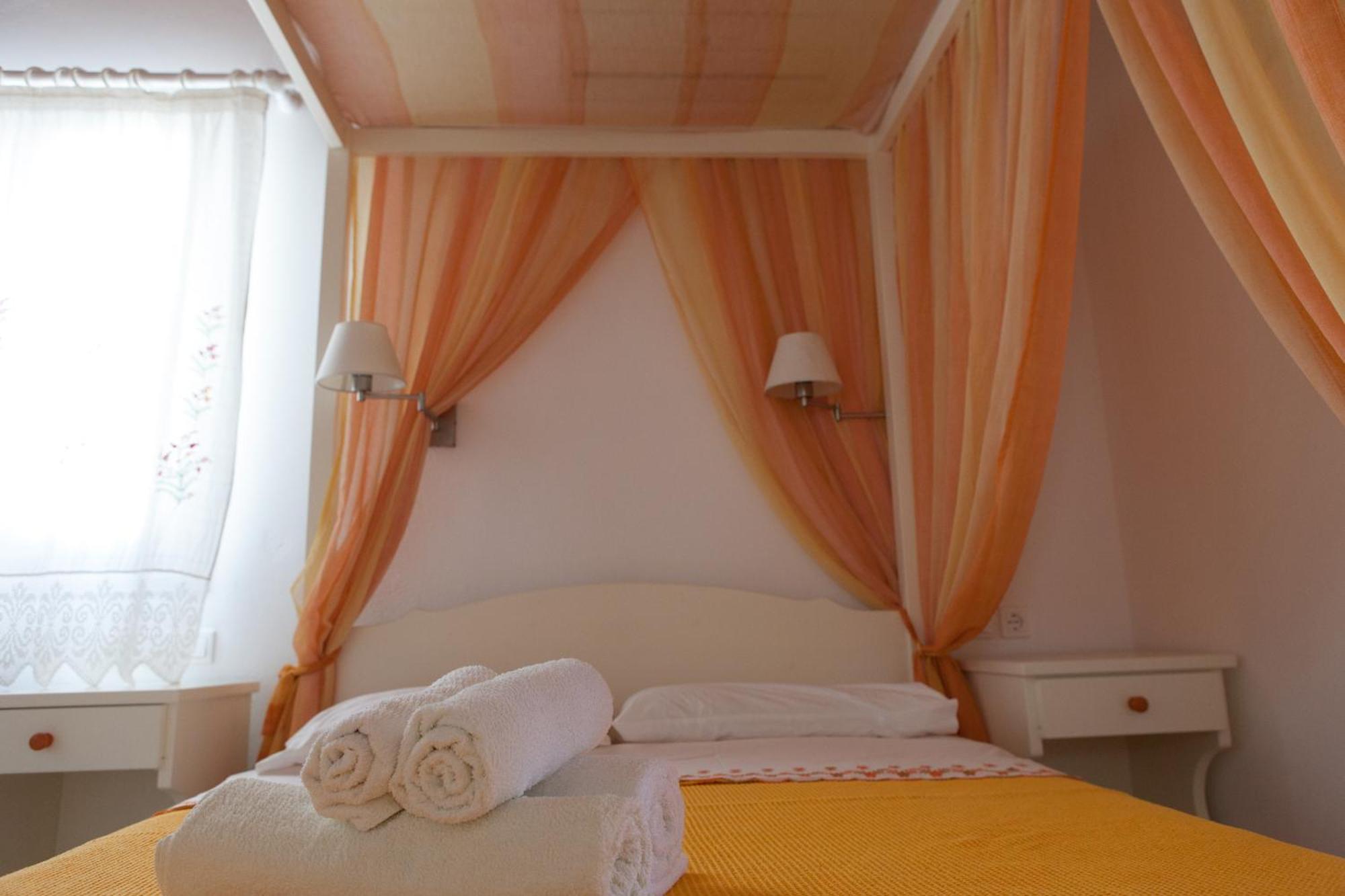 Ergina Summer Resort Antiparos Ruang foto
