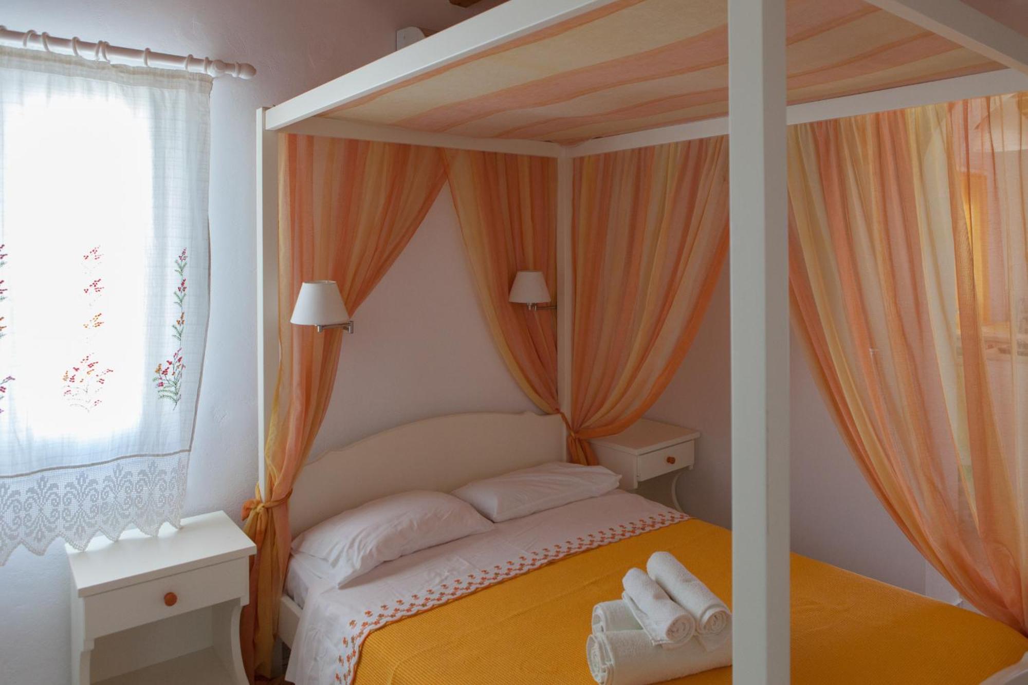 Ergina Summer Resort Antiparos Ruang foto