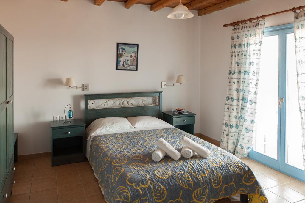 Ergina Summer Resort Antiparos Bagian luar foto