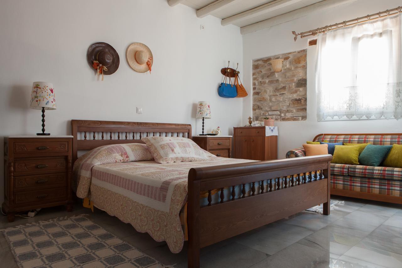 Ergina Summer Resort Antiparos Bagian luar foto